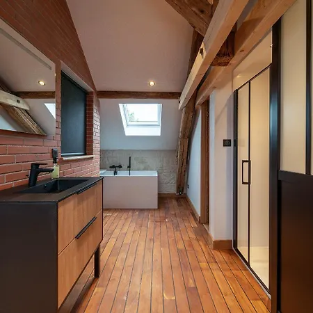 Evasion Chic, Et Sauna Sous Les Toits Apartament *
