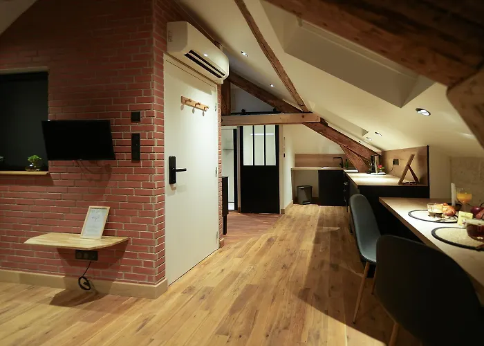 Evasion Chic, Et Sauna Sous Les Toits * Nancy